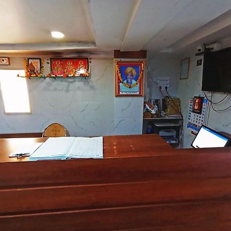 Staymaker Shri Shakti Residency Hubli Exterior photo