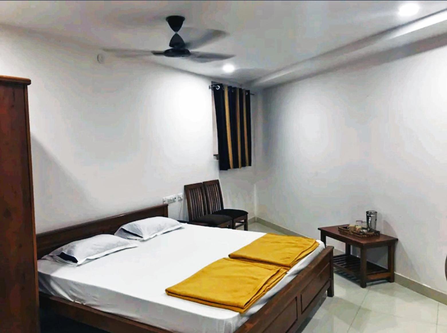 Staymaker Shri Shakti Residency Hubli Exterior photo