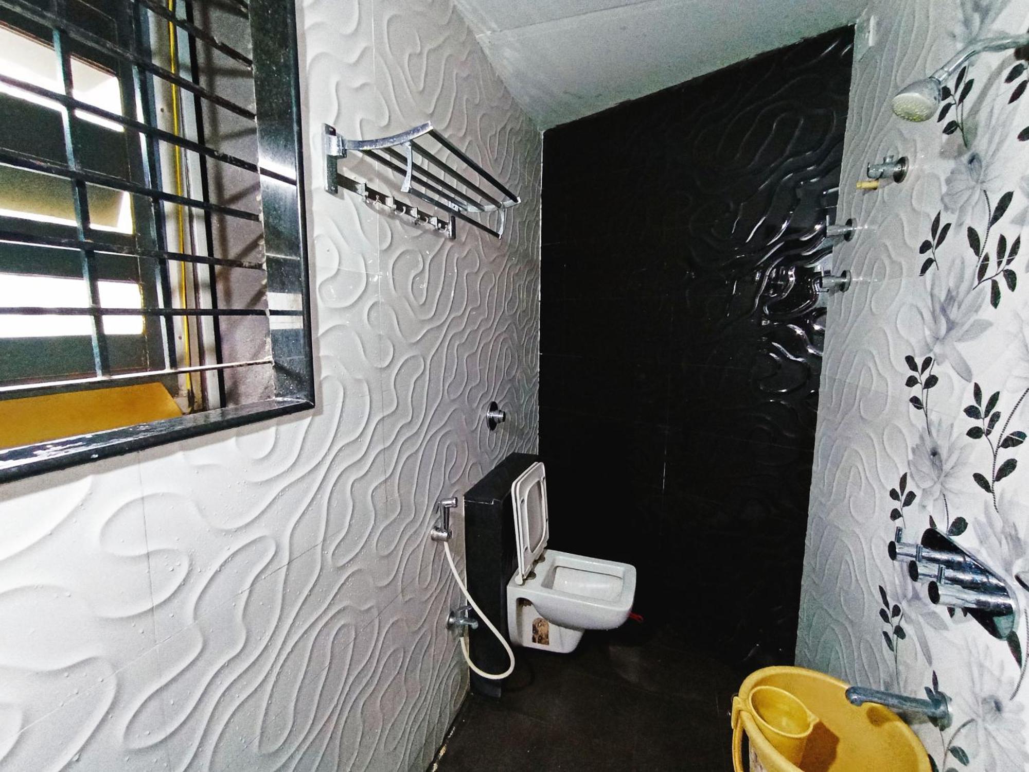 Staymaker Shri Shakti Residency Hubli Exterior photo
